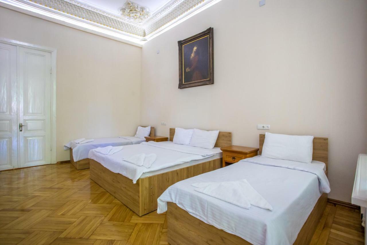 Hotel Veneto Кутаїсі Екстер'єр фото