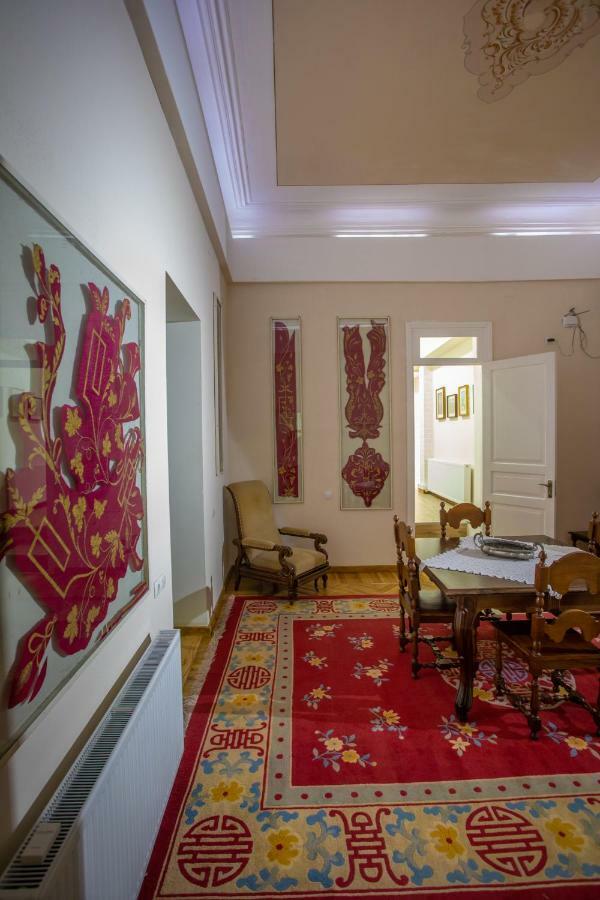 Hotel Veneto Кутаїсі Екстер'єр фото