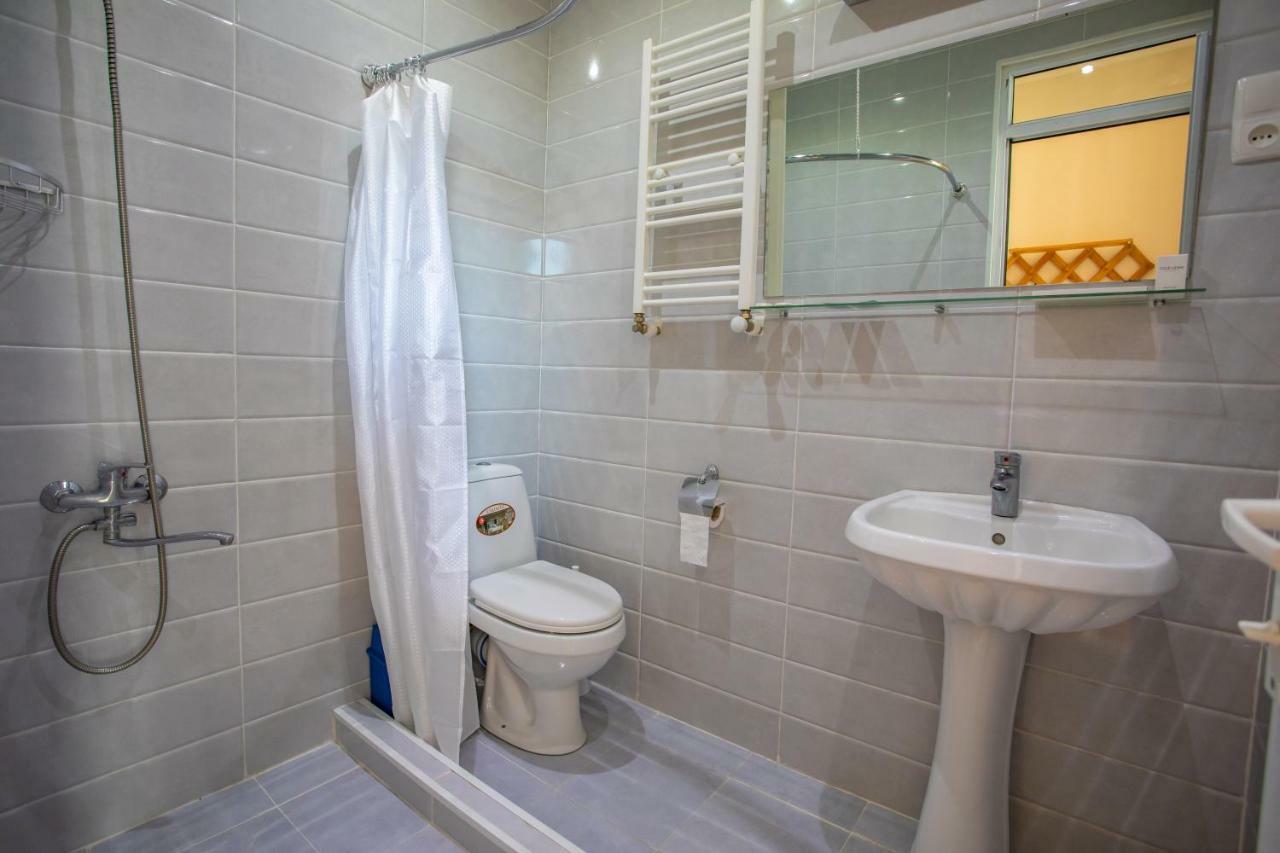 Hotel Veneto Кутаїсі Екстер'єр фото