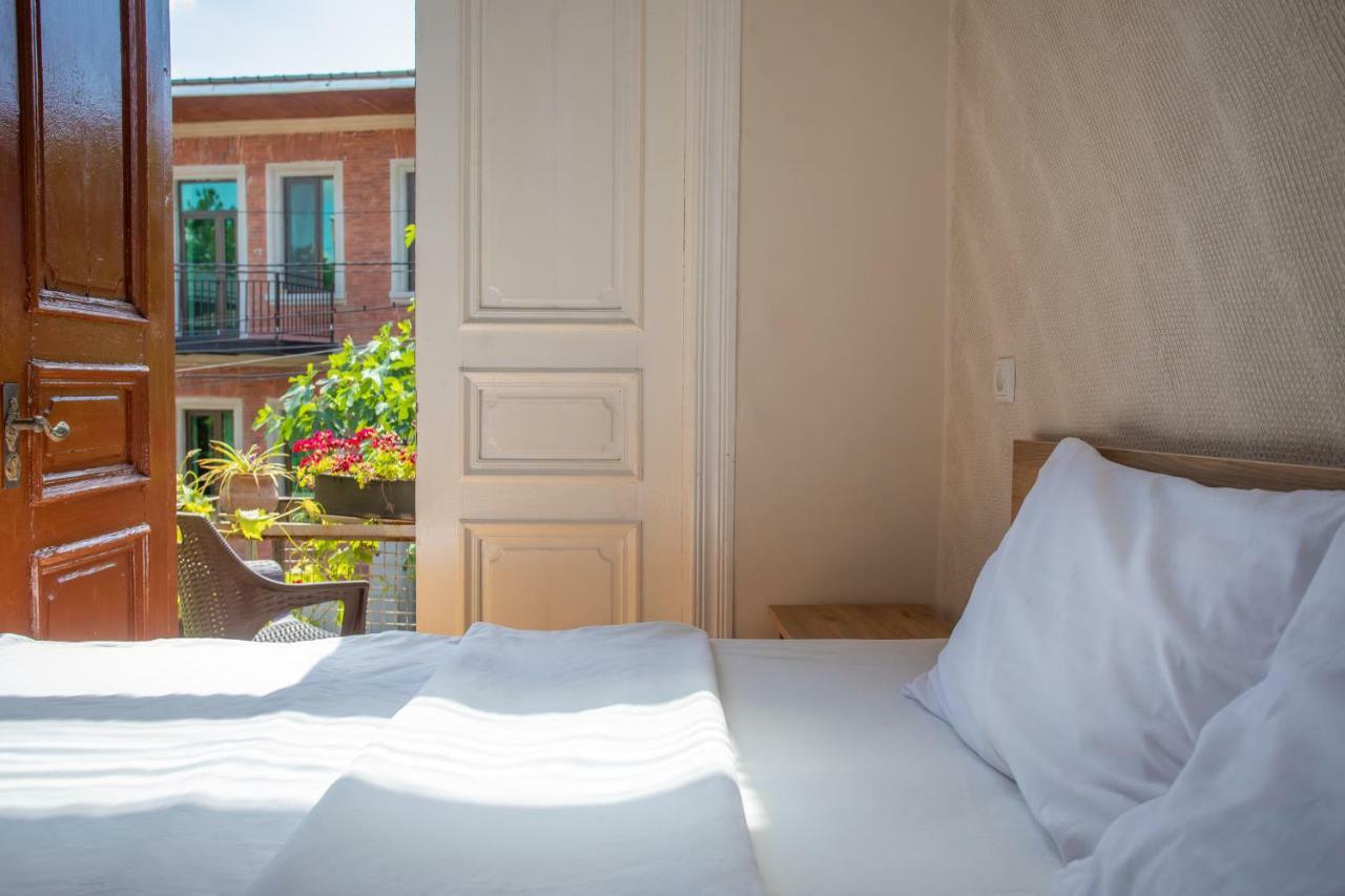 Hotel Veneto Кутаїсі Екстер'єр фото